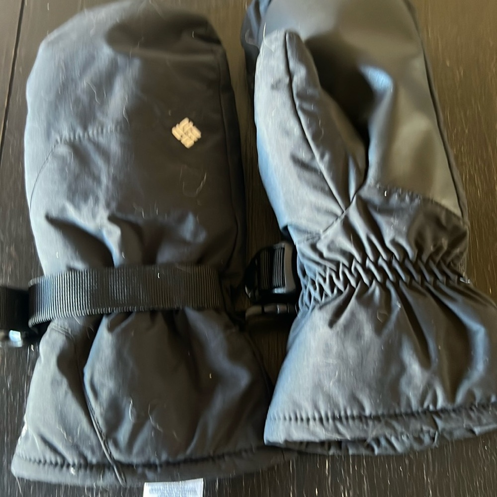 Columbia women’s ski/snow mittens XL NWOT